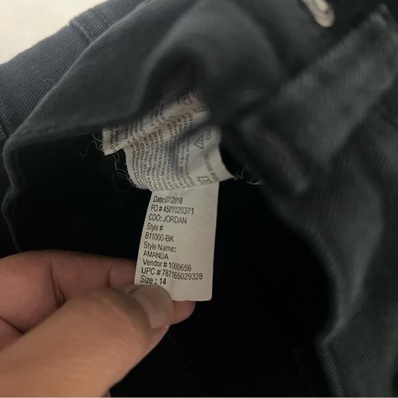 Gloria Vanderbilt Amanda Stretch Fabric Size 14 High Rise Straight Leg Jeans EUC - Picture 6 of 10